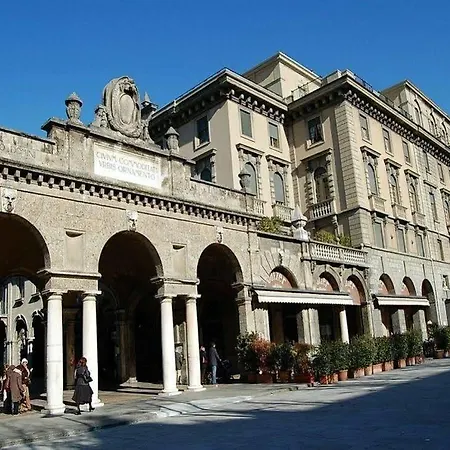 Affittacamere Donizetti 3*